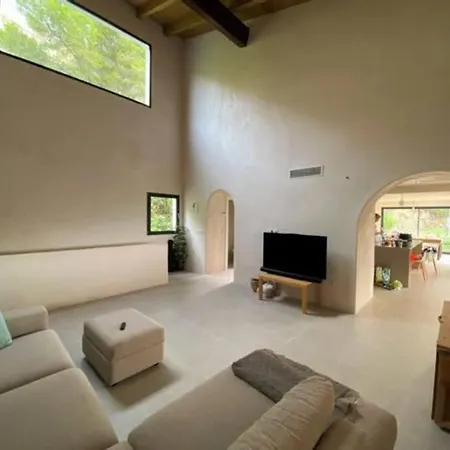 Casa Bella-peaceful With Private Pool *